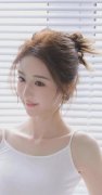 儿园小二班的一位小伴侣家长告诉磅礴旧事